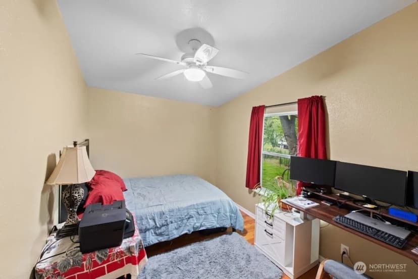 Property photo for 847 N Bretz Pr Ne, Richland photo 19
