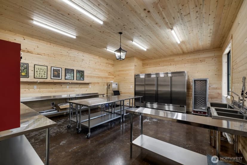 Property photo for 21326 Woods Creek Road, Monroe photo 13