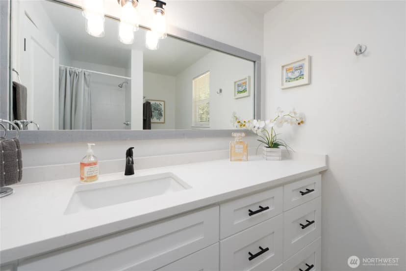 Property photo for 29217 Sandridge Road, Ocean Park photo 25