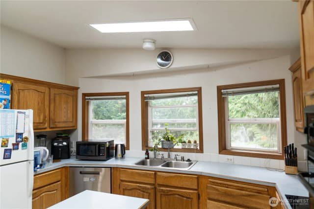 Property photo for 301 W Alder Drive, Sedro Woolley photo 5