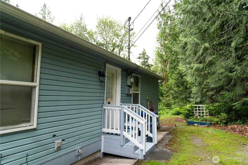 Property photo for 301 W Alder Drive, Sedro Woolley photo 25