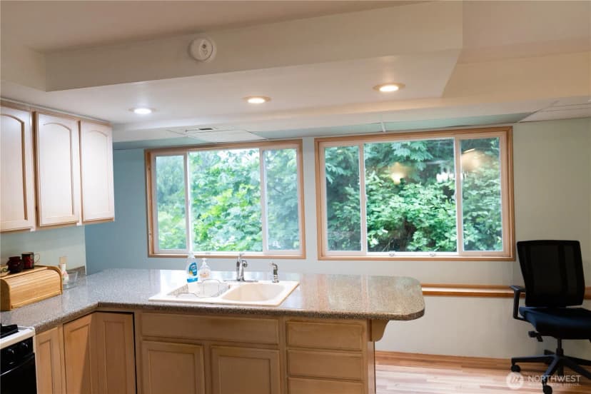 Property photo for 301 W Alder Drive, Sedro Woolley photo 13