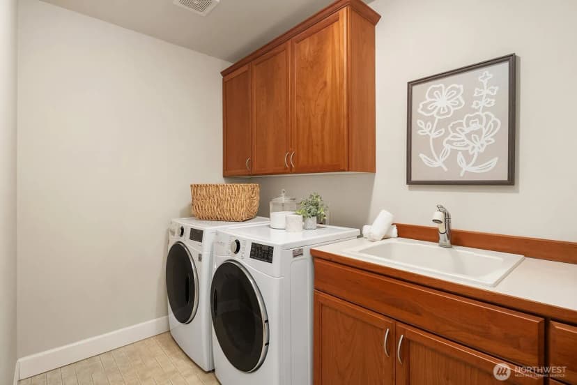 Property photo for 26822 Se 22nd Court, Sammamish photo 23