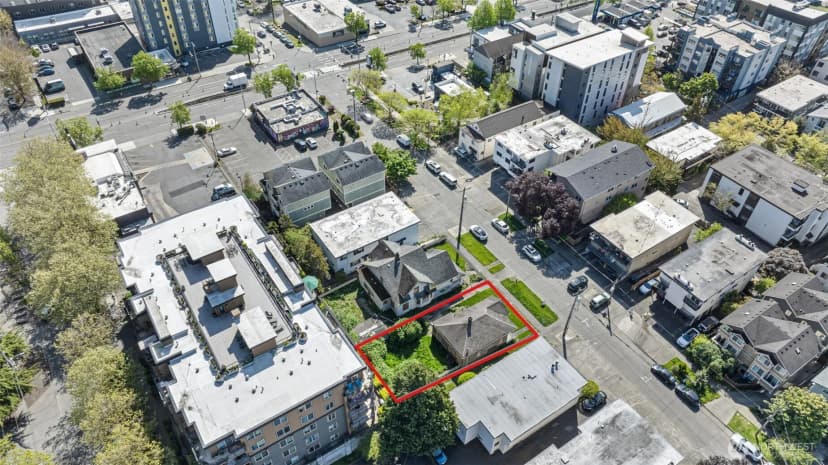 Property photo for 1530 Nw 53rd Street, Seattle photo 6