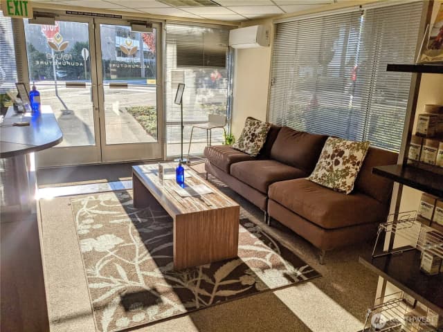 Property photo for 22226 6th Avenue S #101, Des Moines photo 4