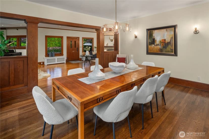 Property photo for 2212 Federal Avenue E, Seattle photo 13