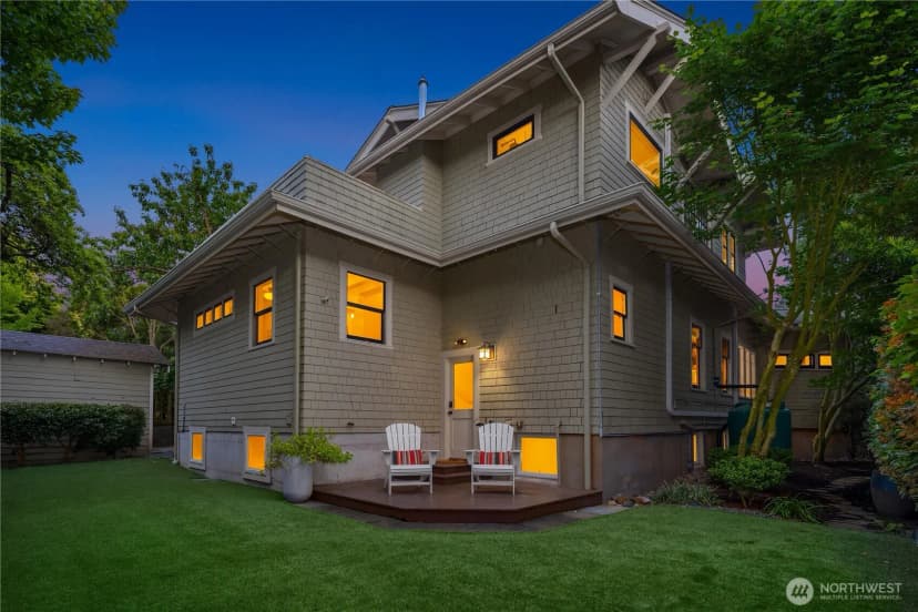 Property photo for 2212 Federal Avenue E, Seattle photo 37