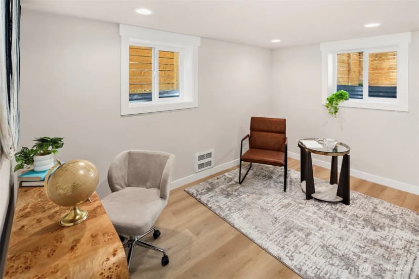 Property photo for 11026 Evanston Avenue N, Seattle photo 16