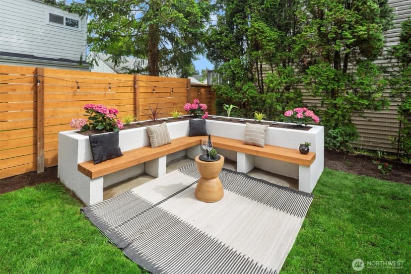 Property photo for 11026 Evanston Avenue N, Seattle photo 17