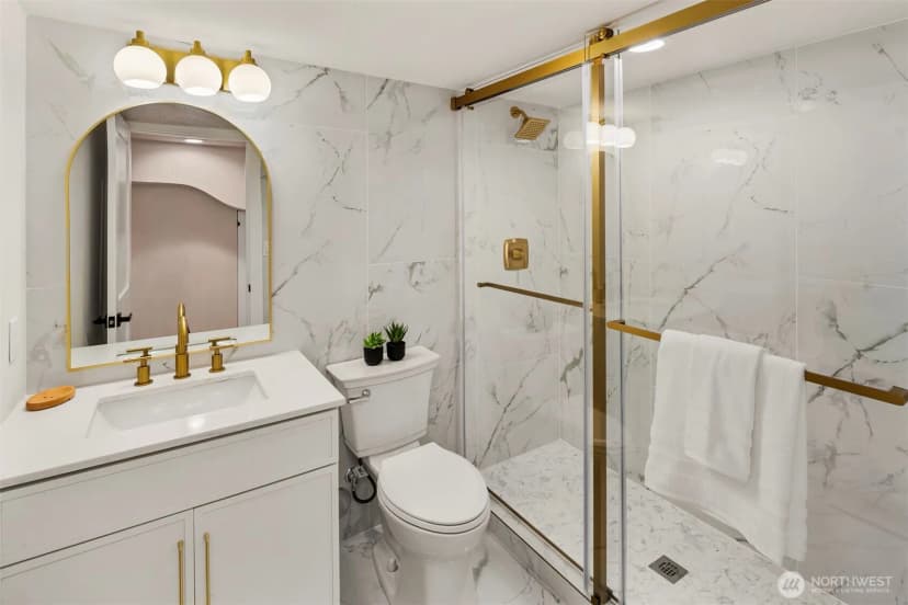 Property photo for 11026 Evanston Avenue N, Seattle photo 15
