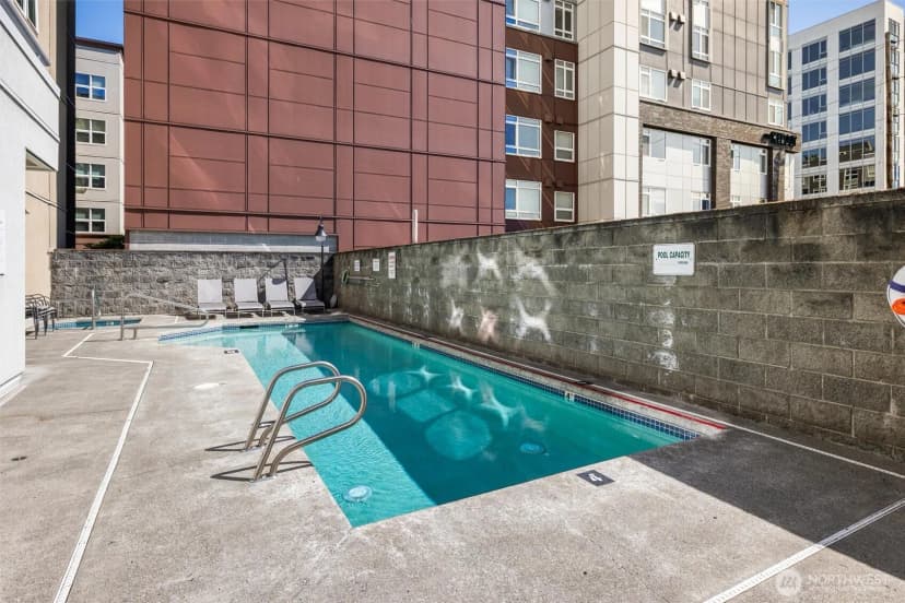 Property photo for 10045 Ne 1st Street #422, Bellevue photo 36