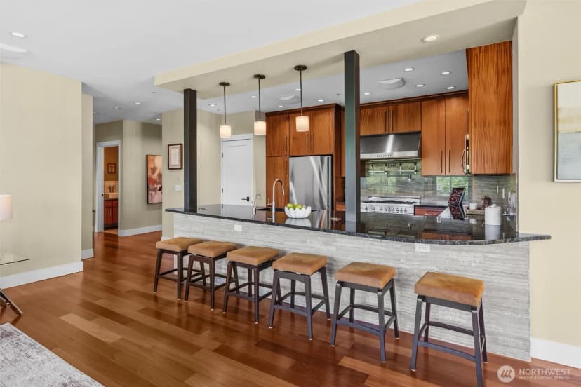 Property photo for 10045 Ne 1st Street #422, Bellevue photo 24