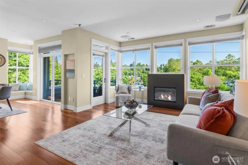 Property photo for 10045 Ne 1st Street #422, Bellevue photo 12