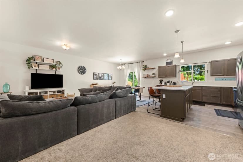 Property photo for 205 Middleton Court Se, Rainier photo 9