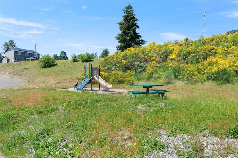 Property photo for 205 Middleton Court Se, Rainier photo 34