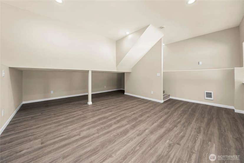 Property photo for 145 Lewis Road W, Seabeck photo 25