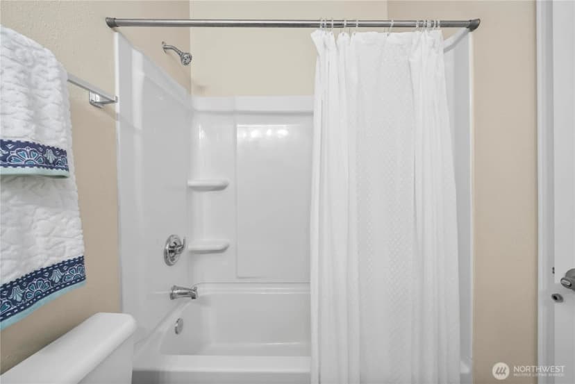 Property photo for 145 Lewis Road W, Seabeck photo 18