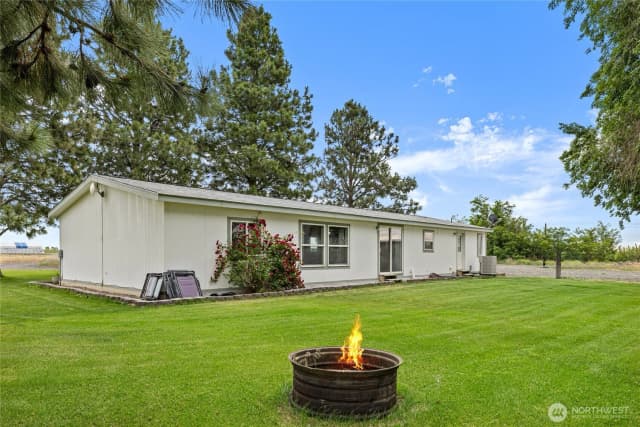 Property photo for 2510 Highway 281, Quincy