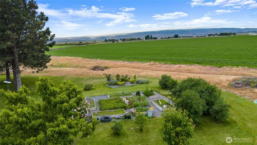 Property photo for 2510 Highway 281, Quincy photo 15