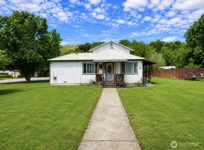 Property photo for 402 Juniper Street, Oroville photo 34