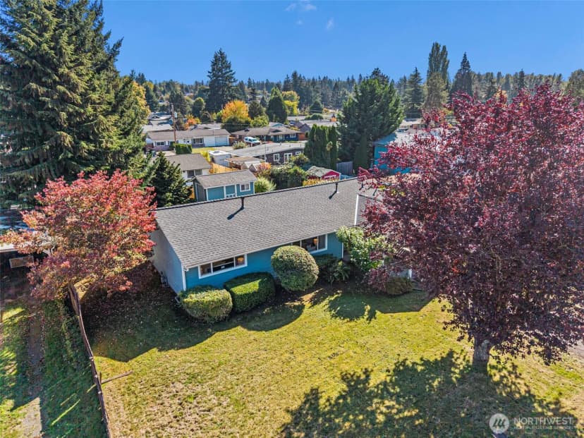 Property photo for 16812 123rd Avenue Se, Renton photo 23