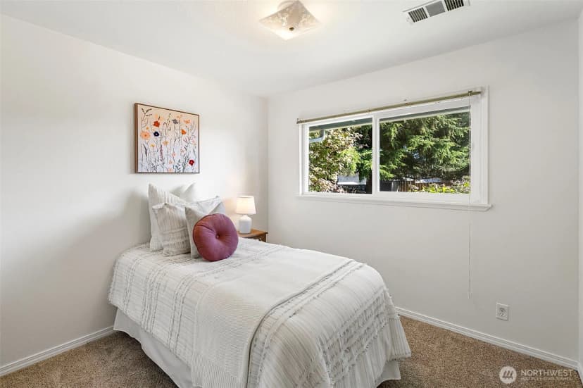 Property photo for 16812 123rd Avenue Se, Renton photo 15
