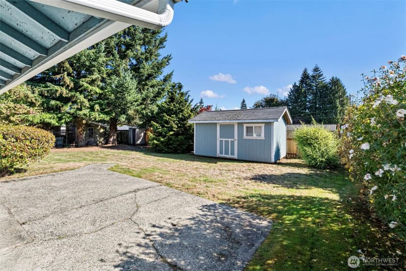 Property photo for 16812 123rd Avenue Se, Renton photo 17
