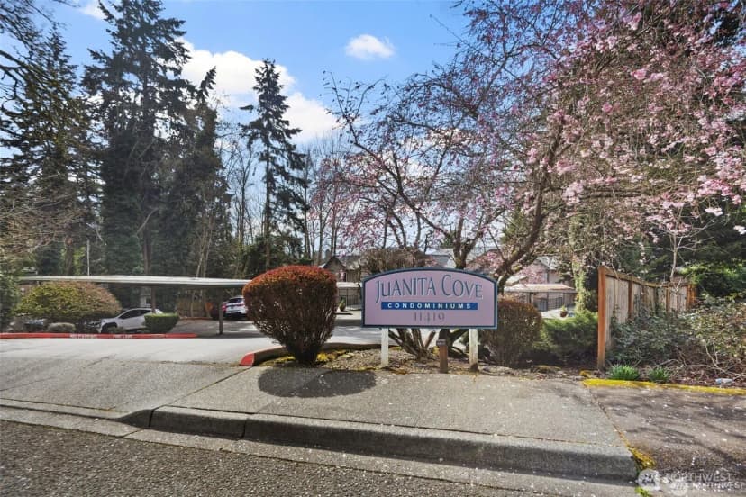 Property photo for 11419 99th Place Ne #102, Kirkland