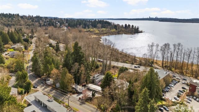 Property photo for 11419 99th Place Ne #102, Kirkland photo 3
