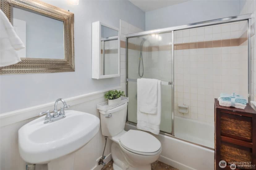 Property photo for 11419 99th Place Ne #102, Kirkland photo 19