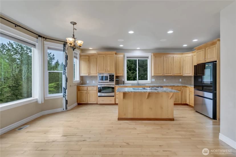 Property photo for 27713 79th Avenue Ct E, Graham photo 13