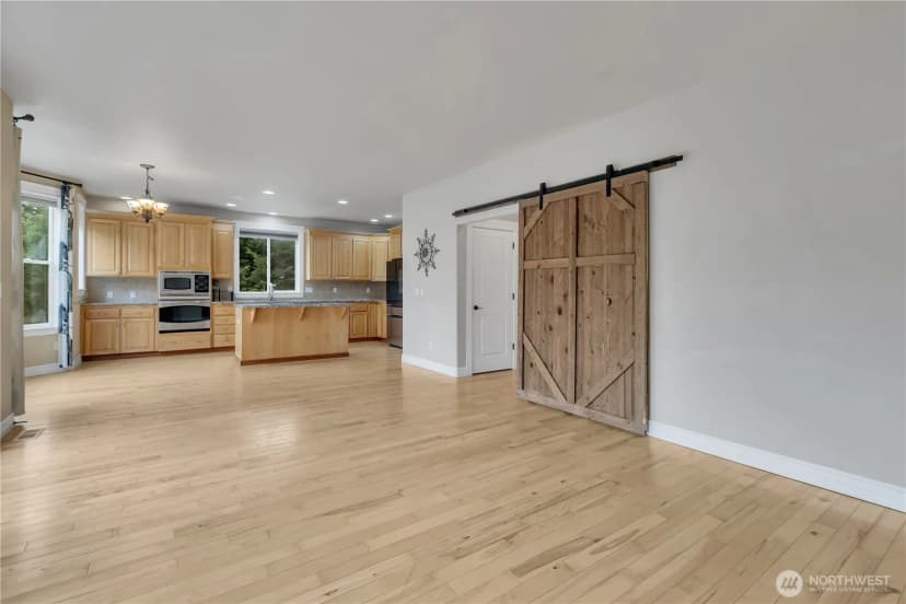 Property photo for 27713 79th Avenue Ct E, Graham photo 15