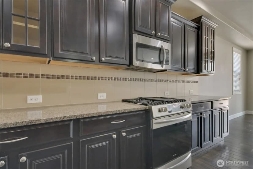 Property photo for 13425 189th Avenue E, Bonney Lake photo 9