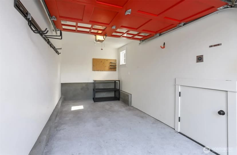 Property photo for 2222 Warren Avenue N, Seattle photo 36