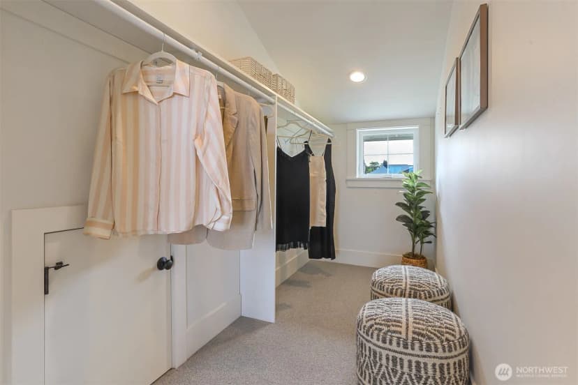 Property photo for 2222 Warren Avenue N, Seattle photo 26