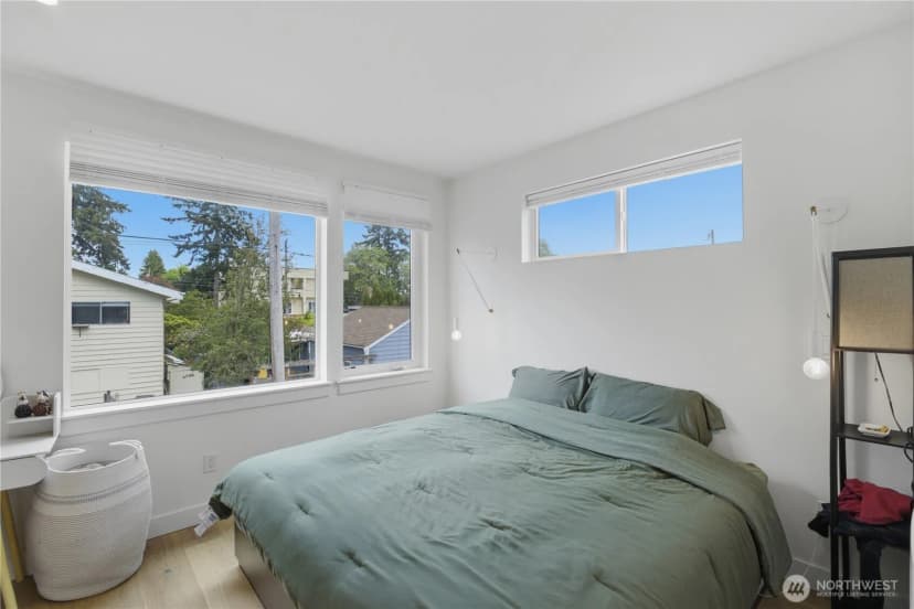 Property photo for 918 N 100th Street #b, Seattle photo 20