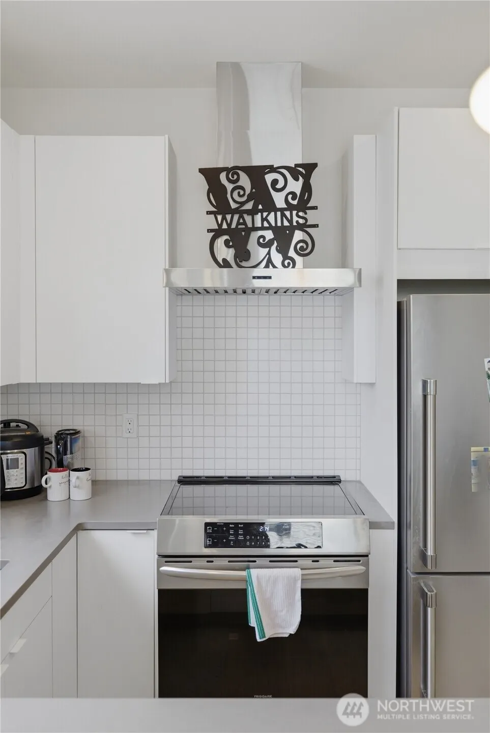 Property photo for 918 N 100th Street #b, Seattle photo 13