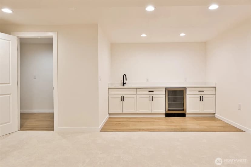 Property photo for 6320 Gregory Street W, University Place photo 27