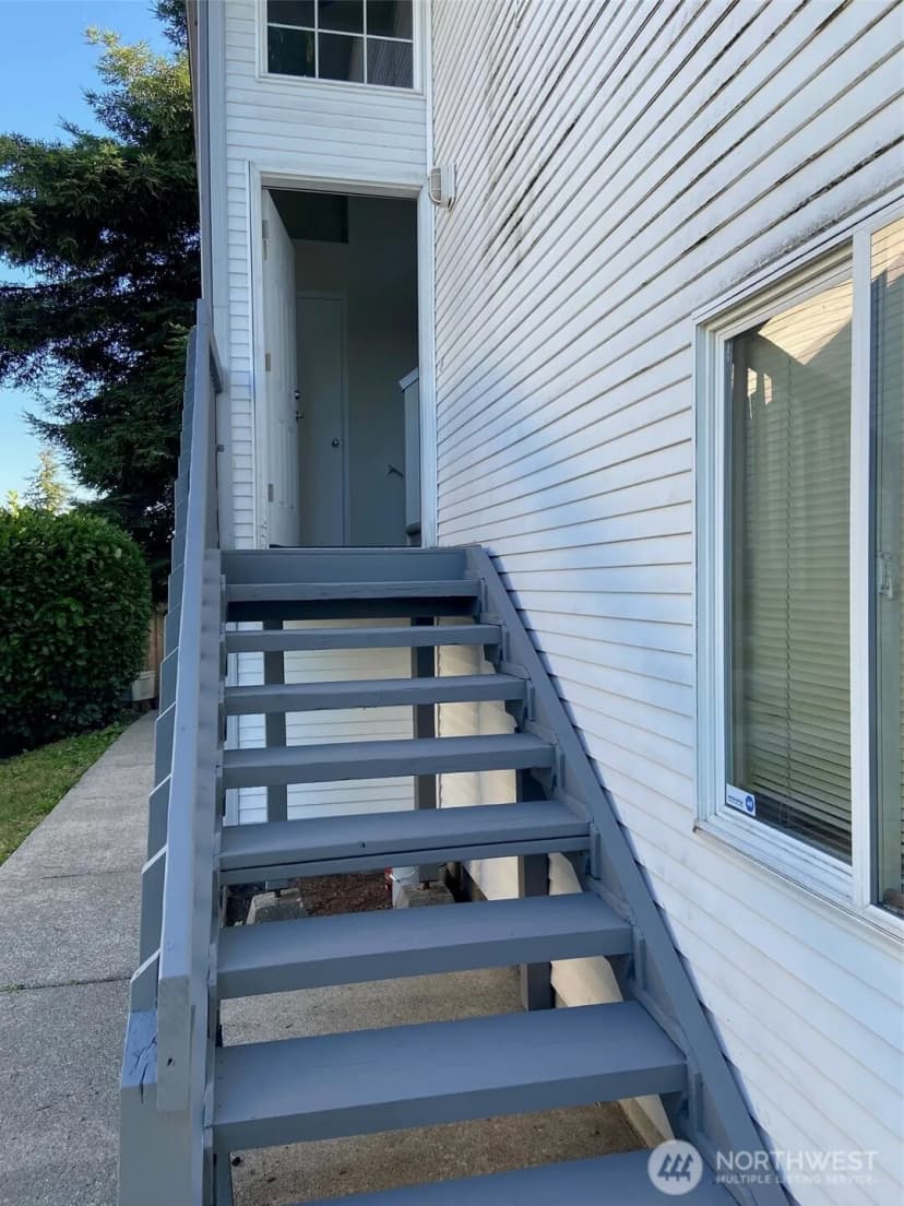 Property photo for 9312 4th Avenue W #a & B, Everett photo 5