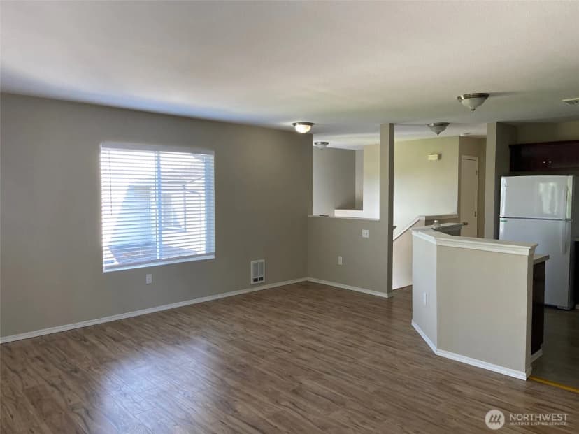 Property photo for 9312 4th Avenue W #a & B, Everett photo 11