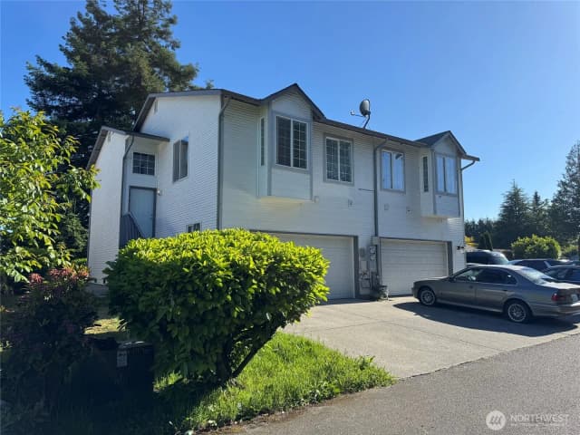 Property photo for 9312 4th Avenue W #a & B, Everett photo 3
