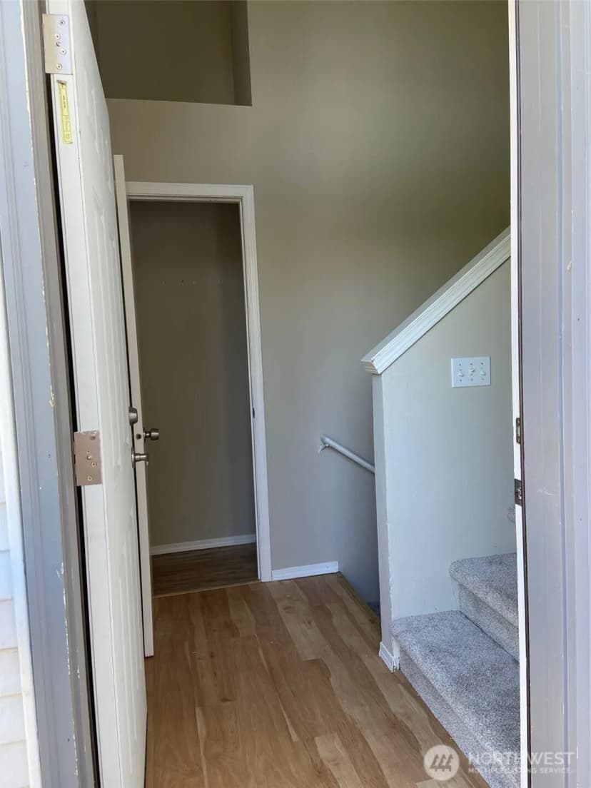 Property photo for 9312 4th Avenue W #a & B, Everett photo 6