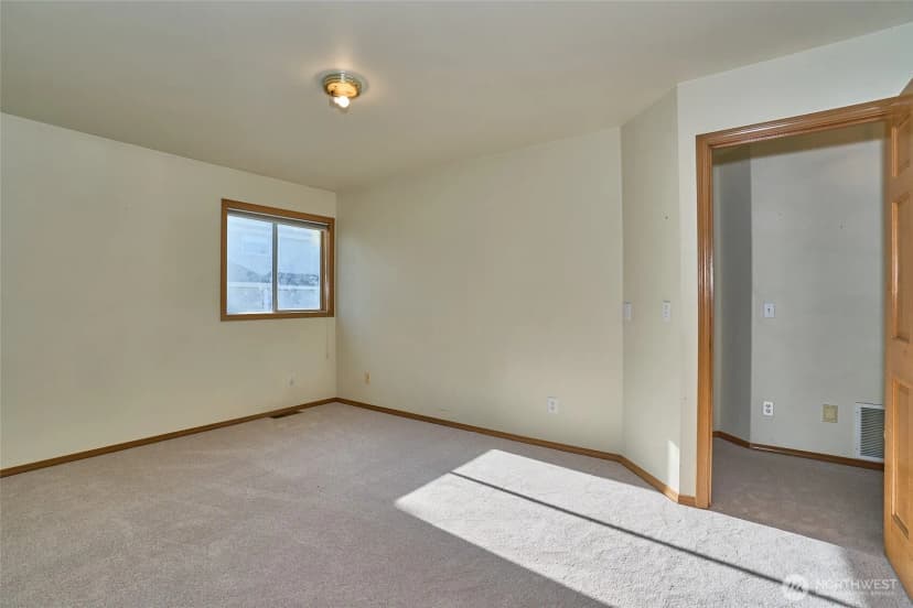 Property photo for 14542 Se 243rd Place, Kent photo 31
