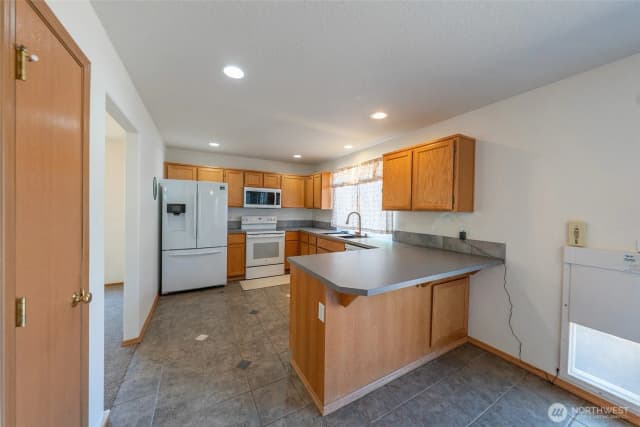 Property photo for 15301 105th Avenue Se, Yelm photo 5
