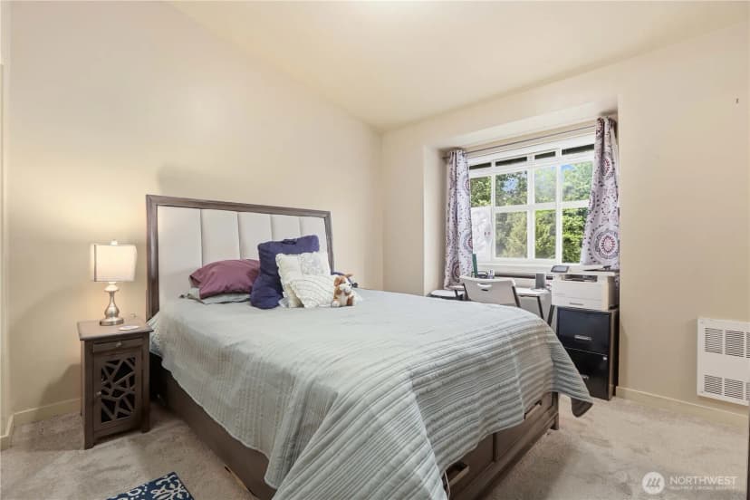 Property photo for 4812 Pointes Drive, Mukilteo photo 16