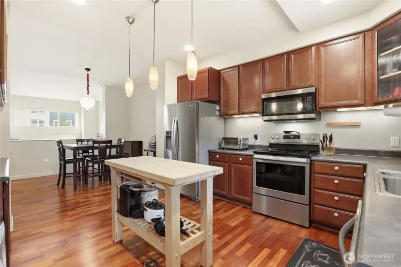 Property photo for 4812 Pointes Drive, Mukilteo photo 10