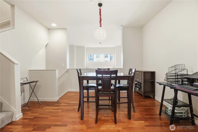 Property photo for 4812 Pointes Drive, Mukilteo photo 6