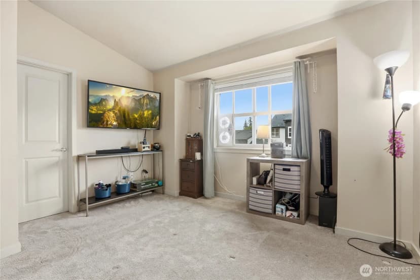 Property photo for 4812 Pointes Drive, Mukilteo photo 19