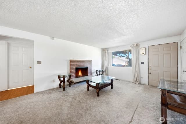 Property photo for 10525 Se 237th Street, Kent photo 5