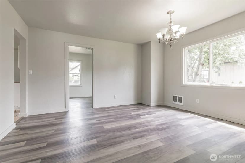 Property photo for 820 N 1st Avenue, Kelso photo 8